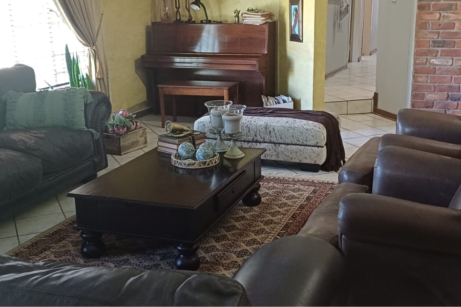 4 Bedroom Property for Sale in Cashan North West